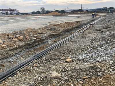 熱浸塑電線(xiàn)纜保護(hù)管地埋圖片